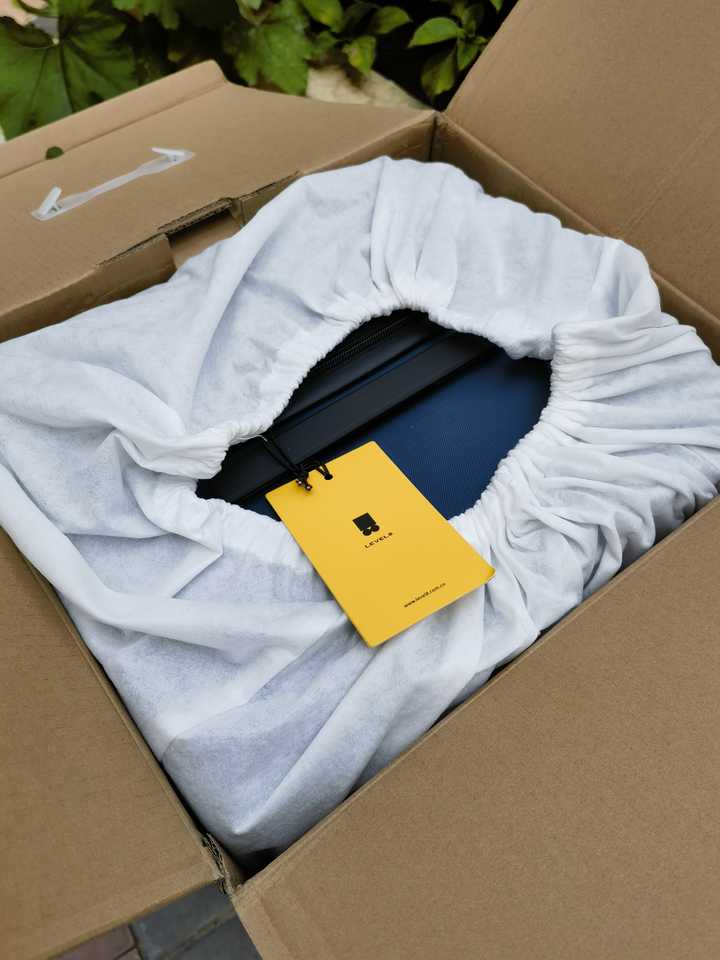 地平线8号行李箱24寸和20寸铝框,地平线8行李箱20寸和24寸评测