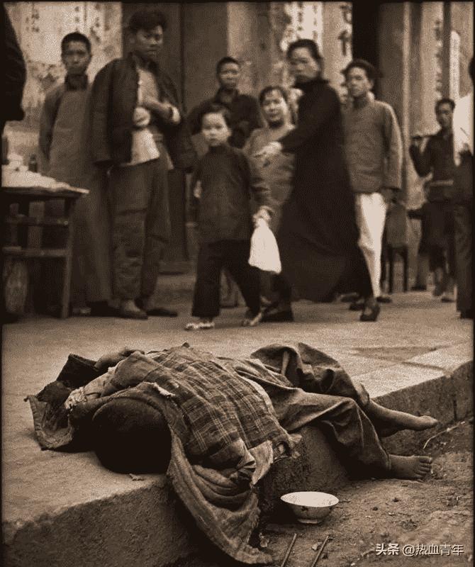 日军日记:*安妇慰**不服从管教,我很愤怒,用*刀刺**插入她的*体下**