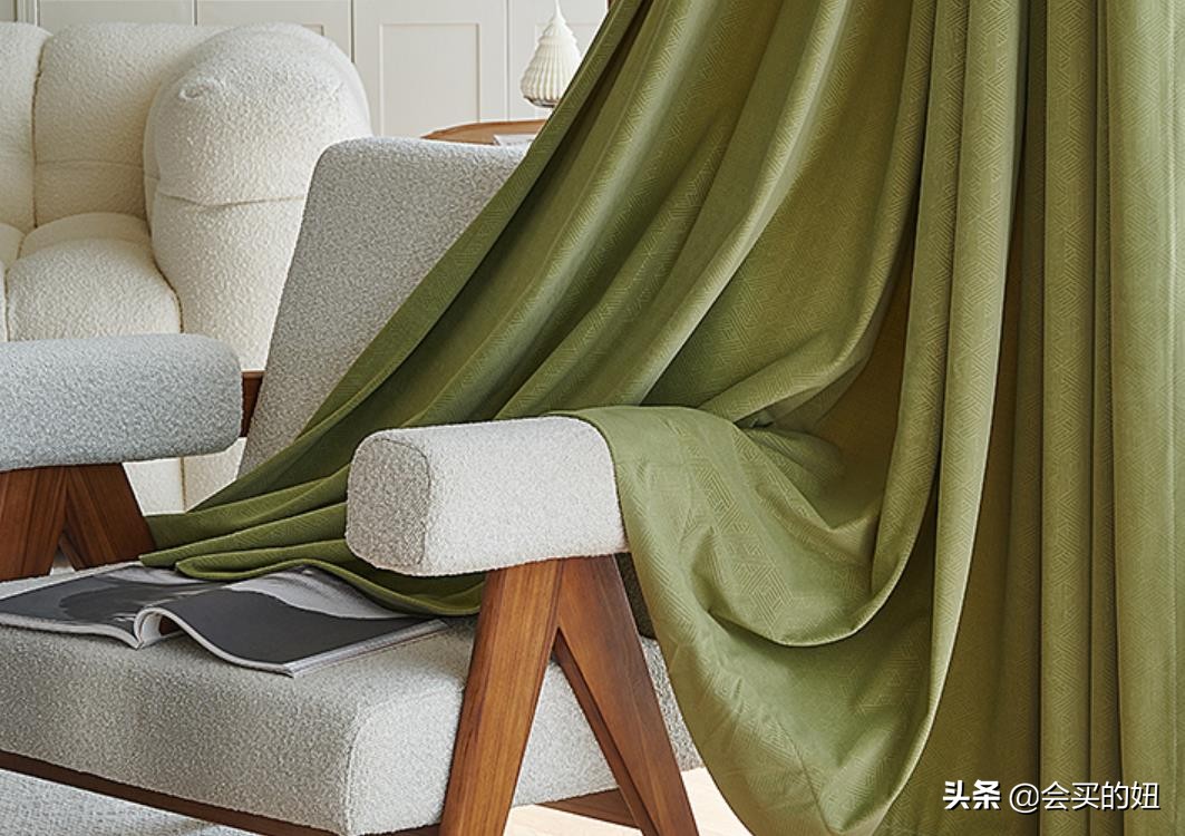 窗帘颜色和布料怎么选才有高级感,窗帘流行什么款式面料好看