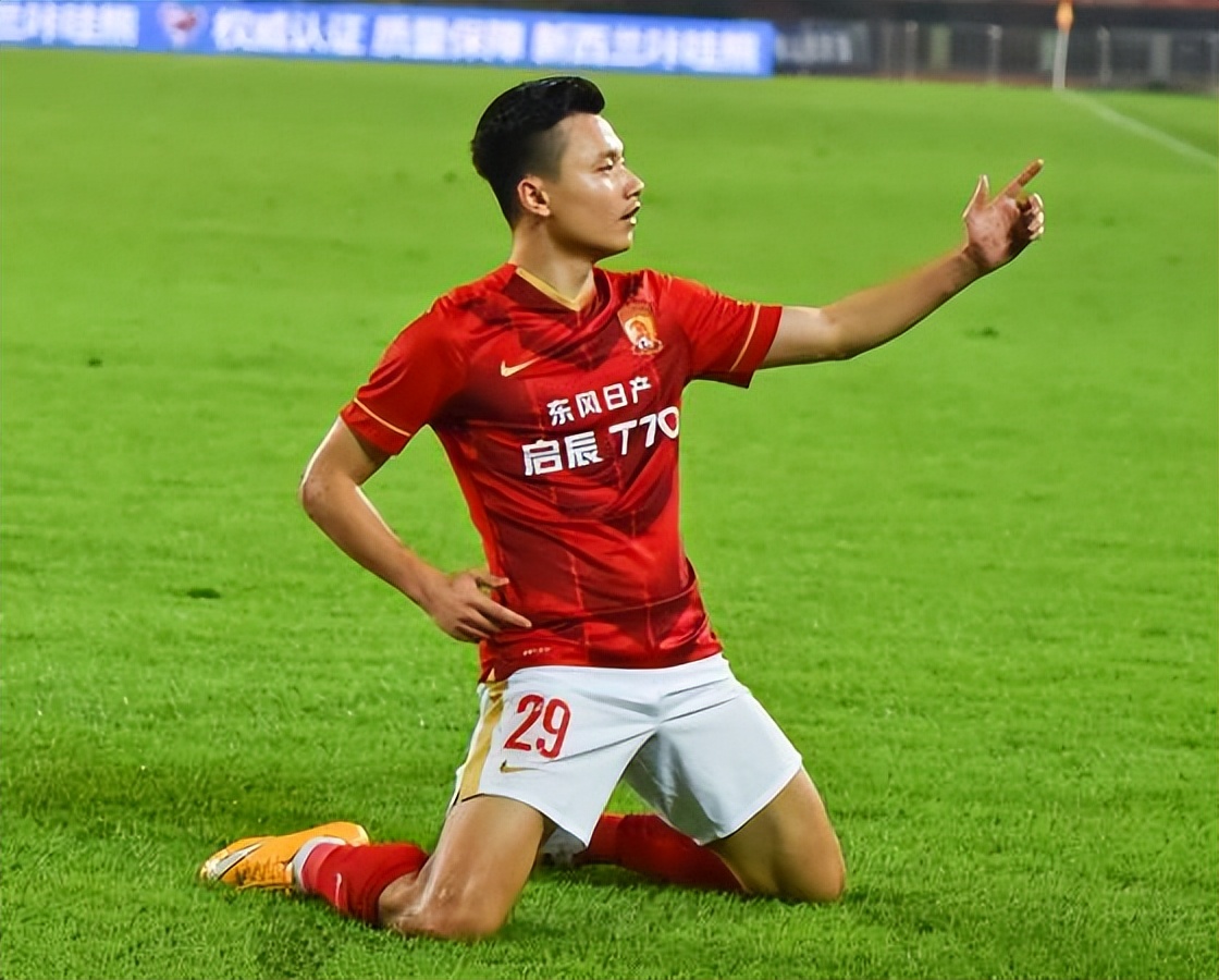 郜林第一任女朋友,郜林买别墅