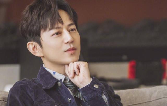 王菁何炅差多少岁,何炅王菁现在在快乐大本营吗