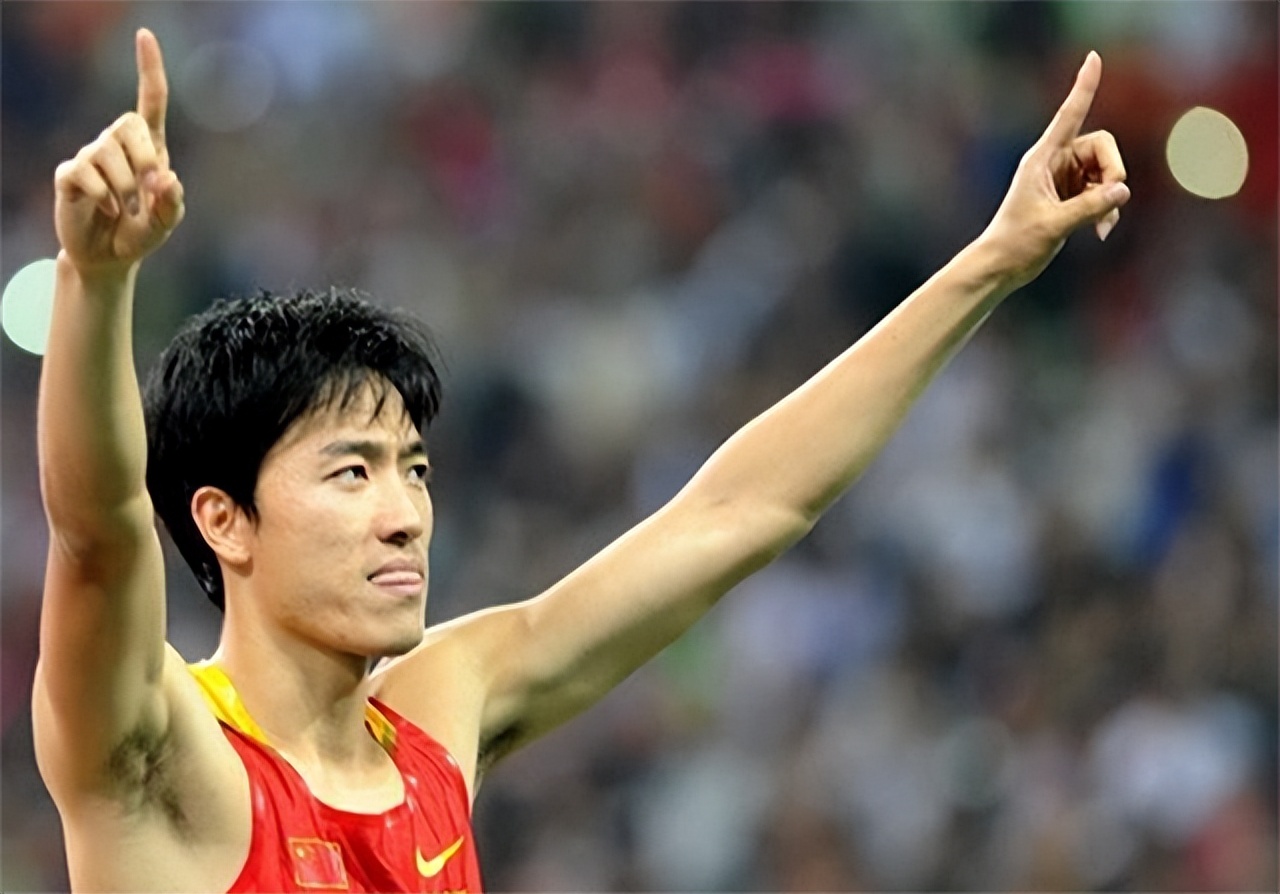 刘翔不生育原因,世界飞人刘翔退役