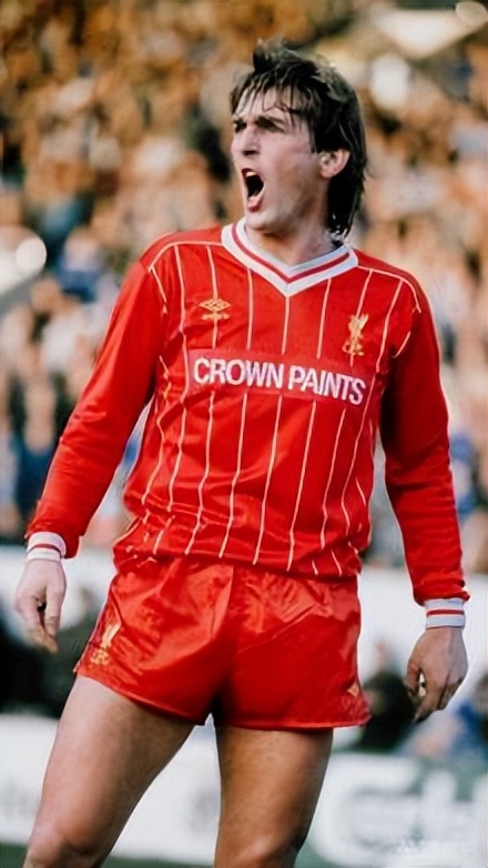 一年一个球的皇马球星,一年一个巨星