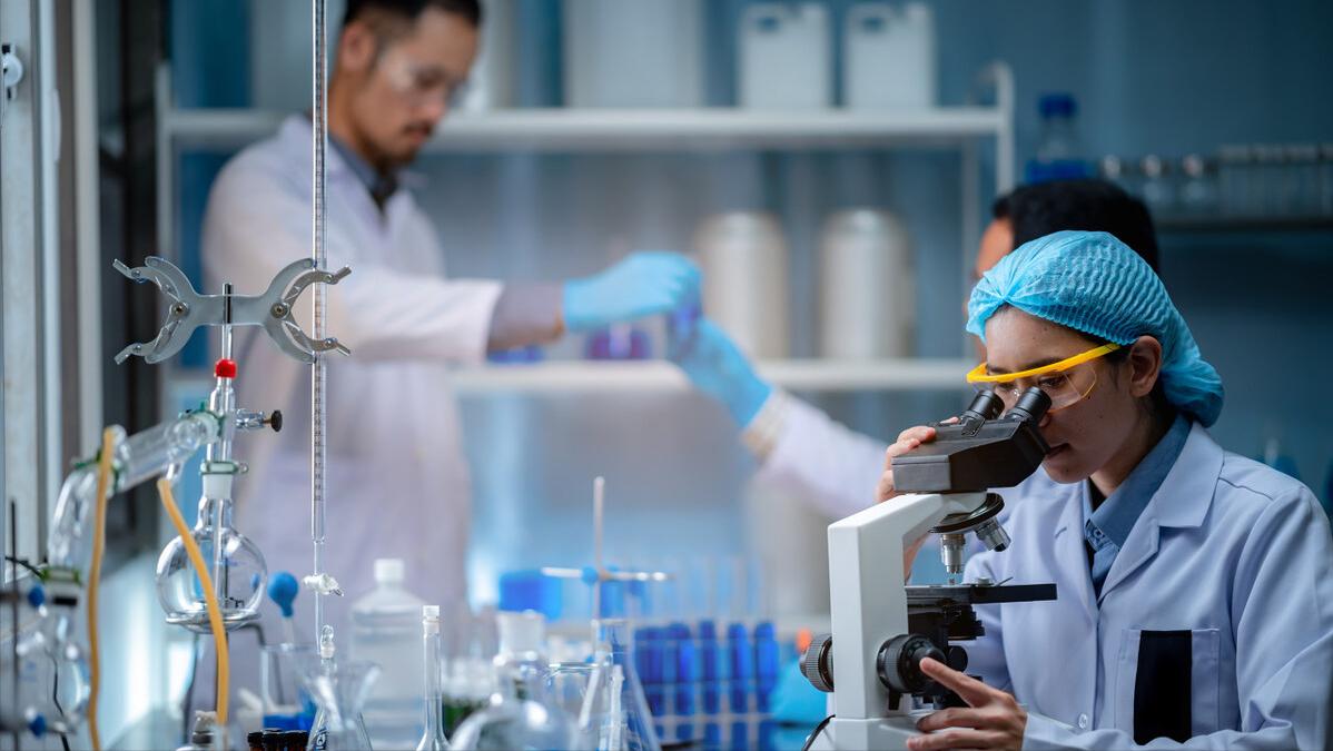 新冠“治疗”新药千金藤素是啥？此药会终结疫情吗？专家说出实情