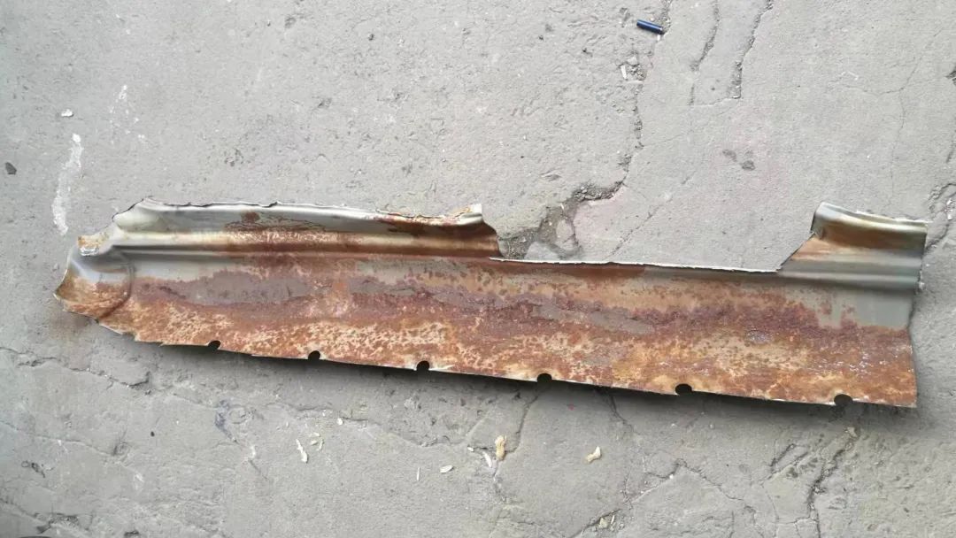 2010款比亚迪f0翻新案例,比亚迪f0全车翻新喷漆多少钱