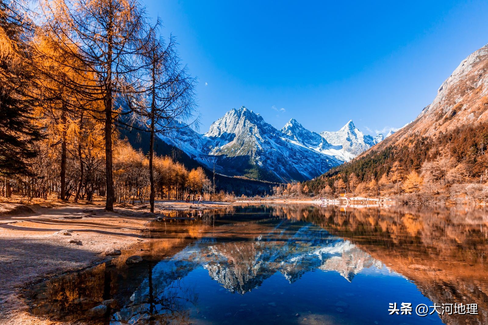 中国南方这30个景点,难说多知名,但敢说它的秋色最艳最浪漫