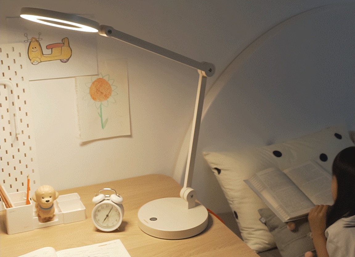 护眼吸顶灯评测哪个好,护眼灯200-300评测排行