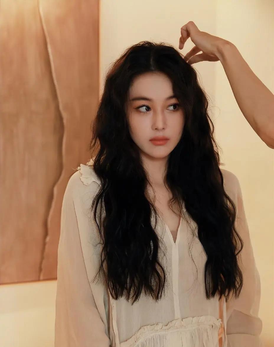 张馨予过敏皮炎第几期,张馨予皮肤过敏涂的什么