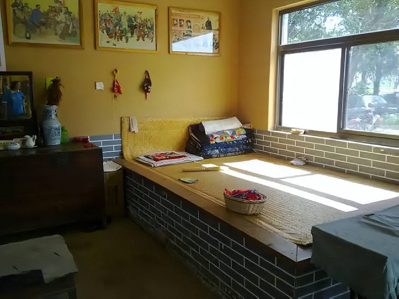 差不多得啦！炕头儿别烧太热啦……