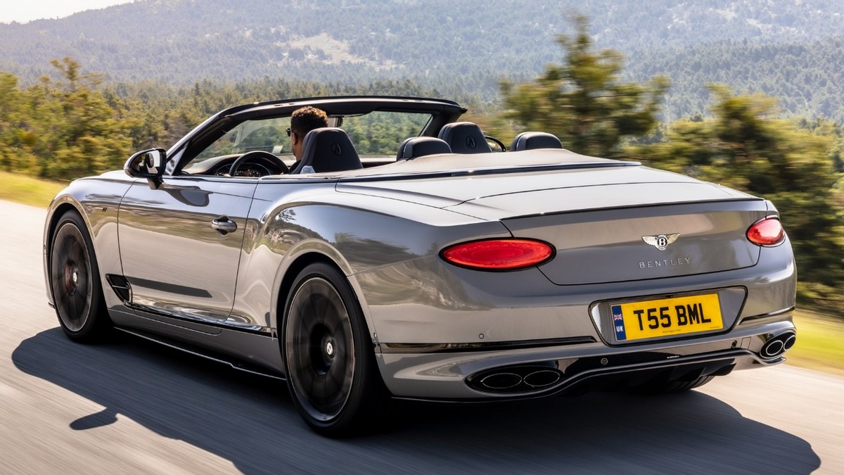 奔驰敞篷跑车所有车型,比亚迪跑车敞篷多少钱