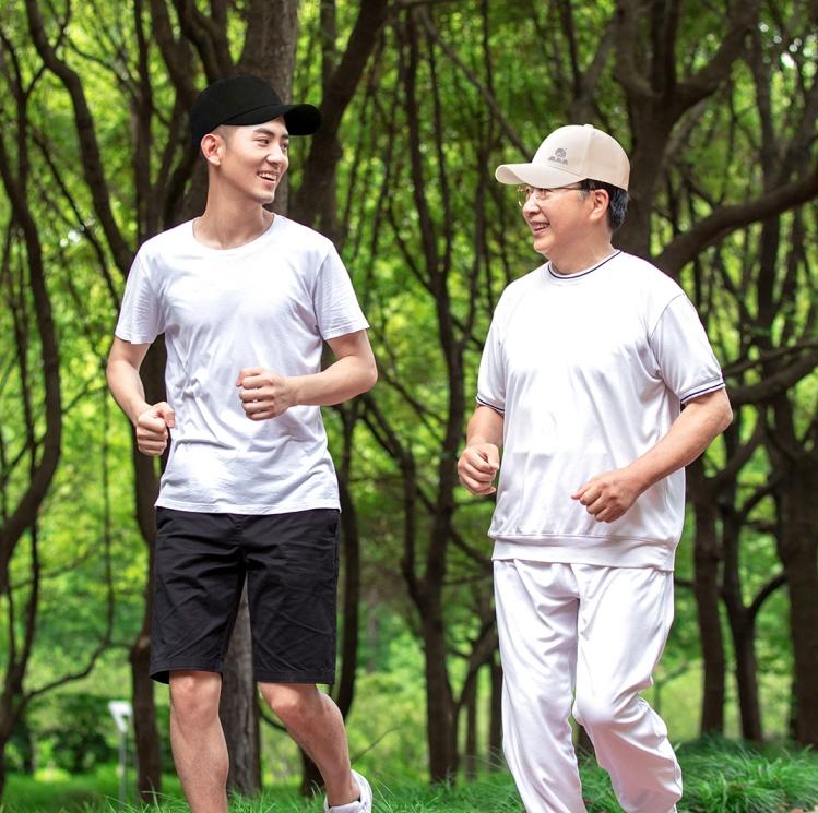 发量变少头顶有点秃,头发越来越秃越来越少怎么办