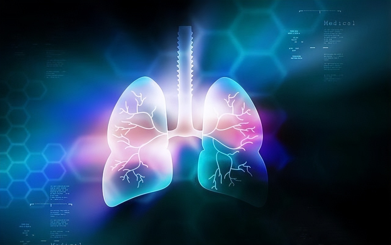 肺癌为什么一发现就是晚期腰疼,肺癌晚期患者脚老是麻的能活多久