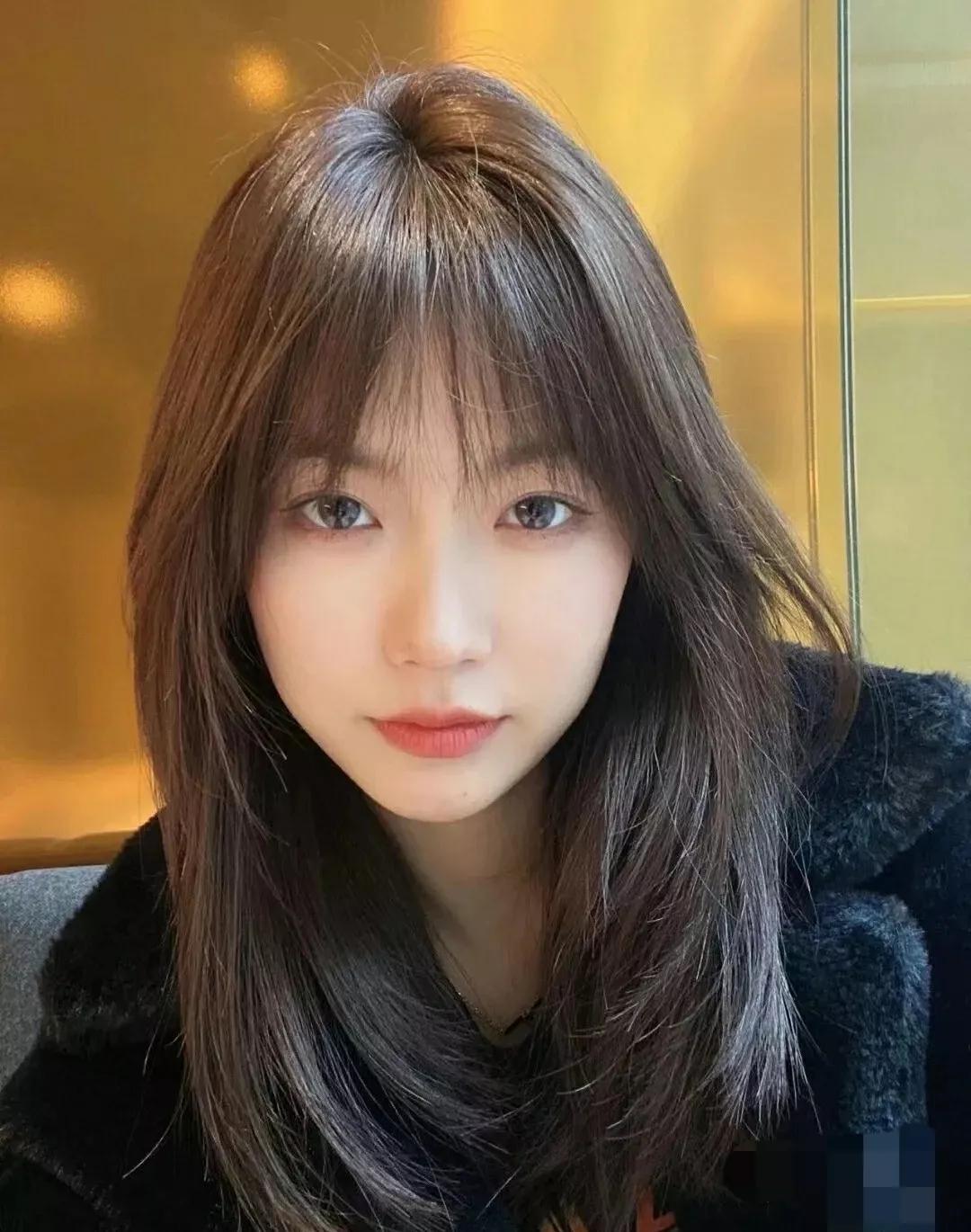 中长发高层次烫发中年人,高层次中长发发型烫发教程