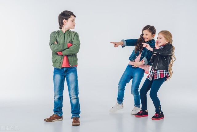 为什么青春期孩子对父母反感,孩子青春期对父母的态度