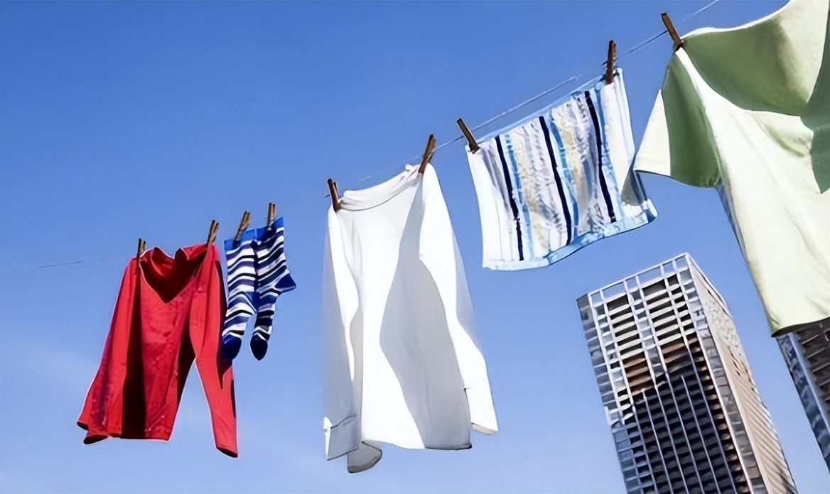 衣服为什么不可反过来晒,衣服怎么晒才正确的