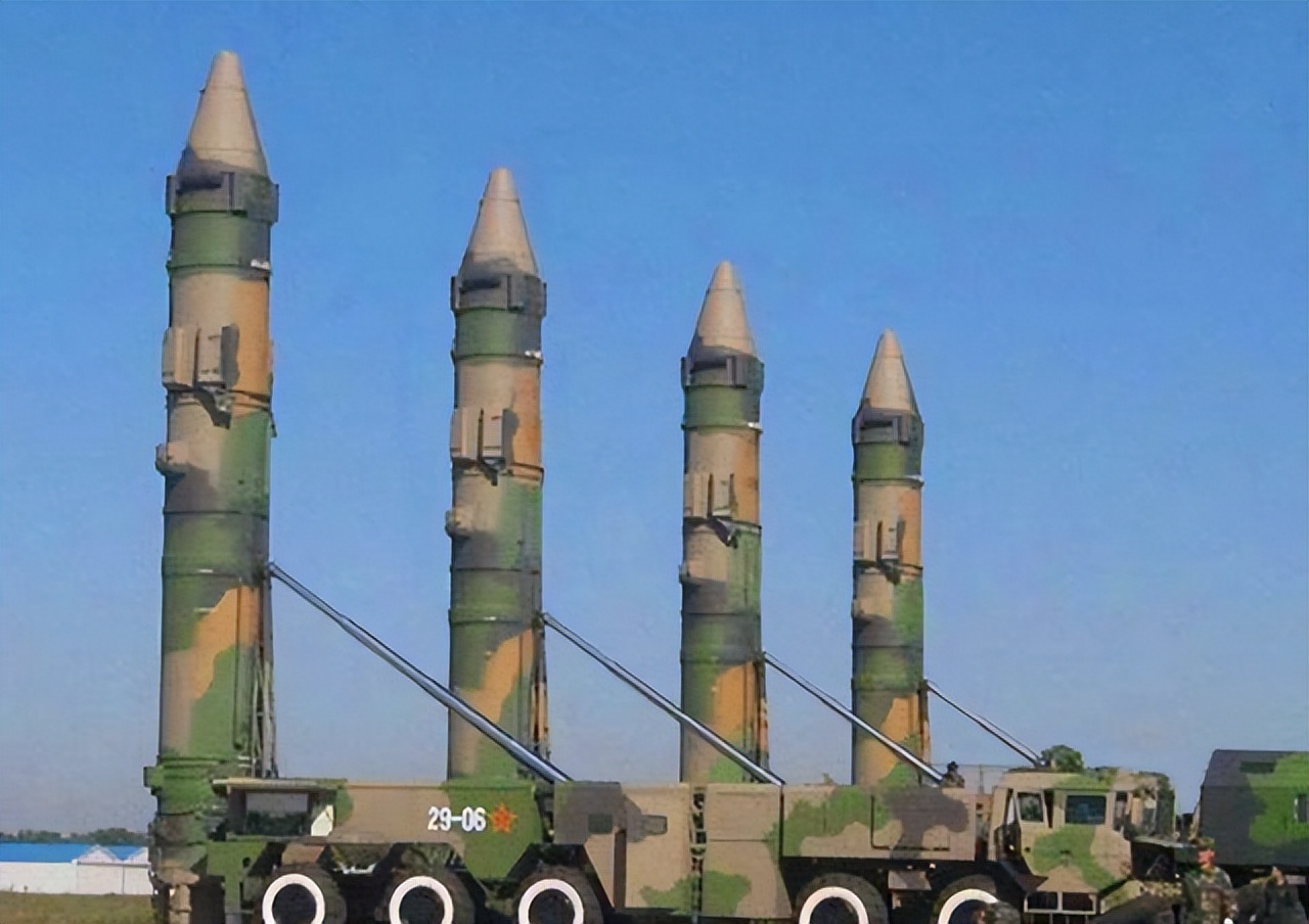 曾是美国铁哥们的沙特，为何撇开美国，反倒斥巨资向中国求购*器武**