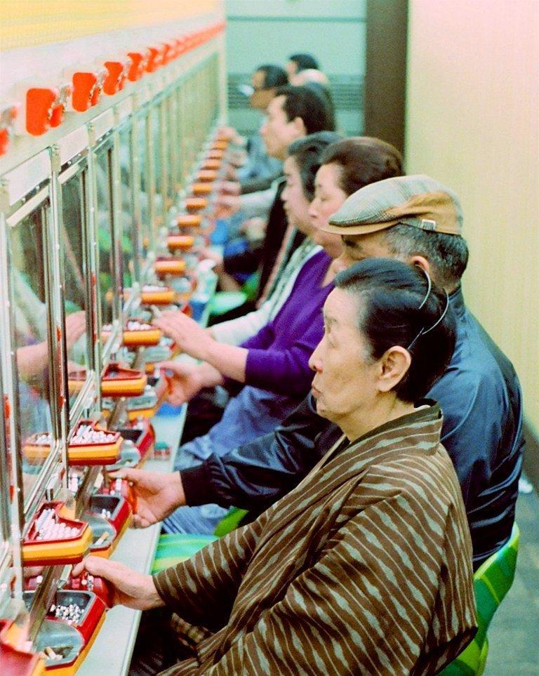 30张真实又罕见的老照片，阴毛假发工作者，我怀疑他用错地方了