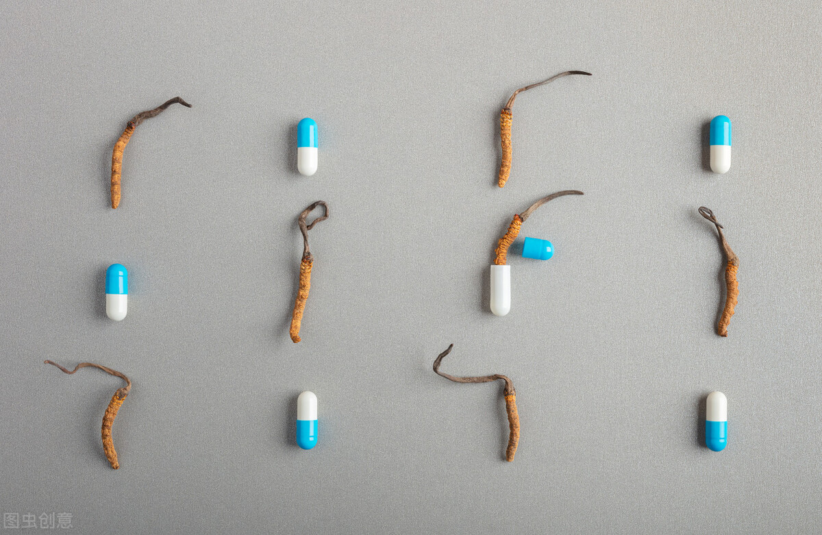 银杏胶囊与银杏酮酯有什么区别,银杏胶囊和银杏提取物哪个好