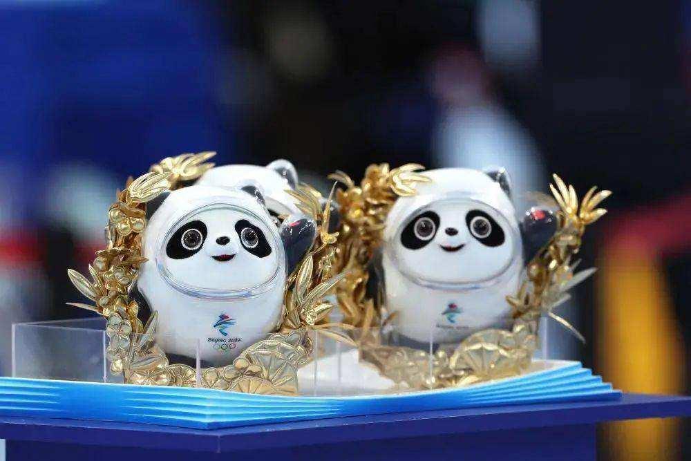 阿里财年交易额万亿美元,阿里巴巴年报2018分析