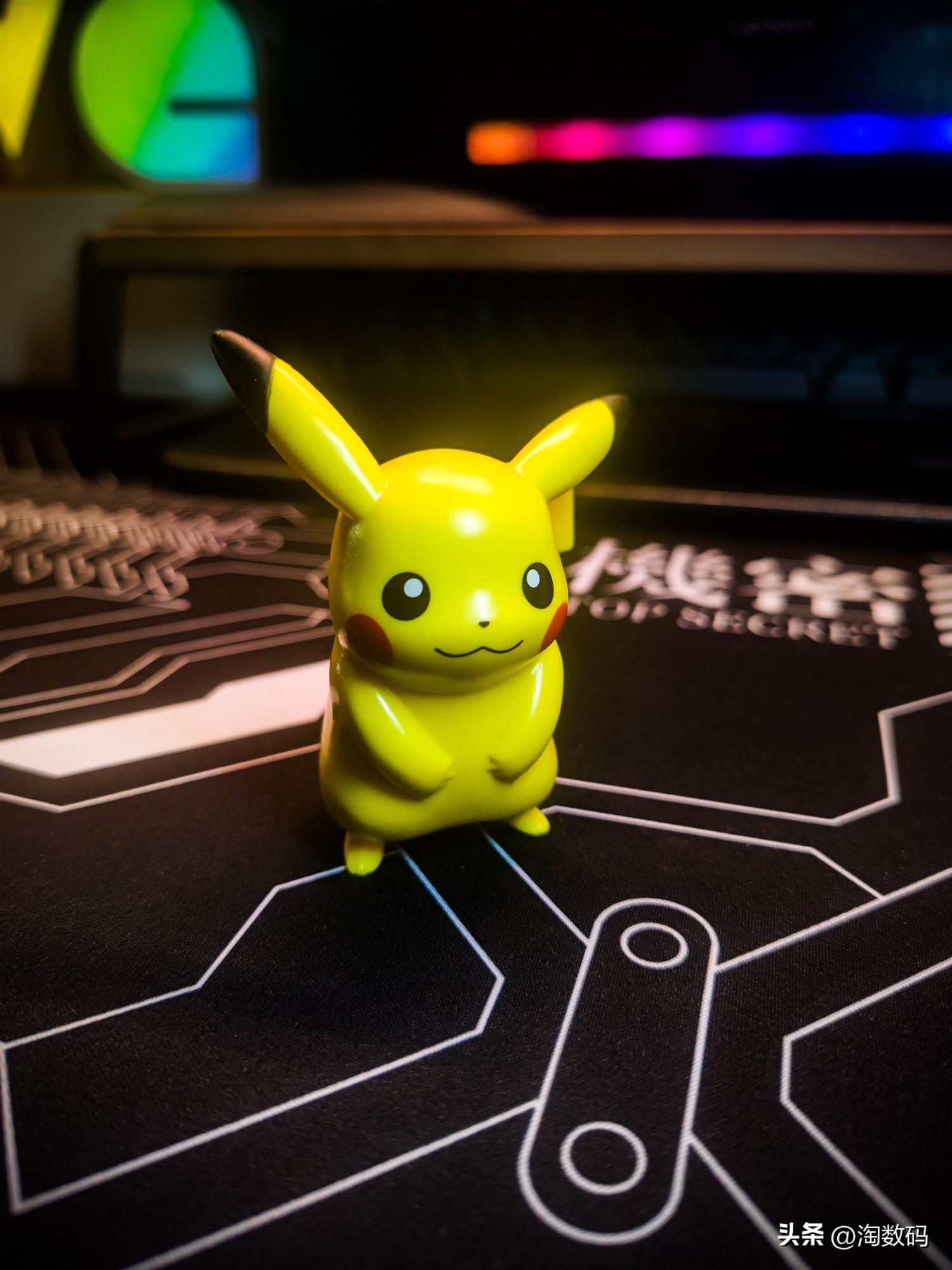 智能台灯拆解测评,无极调光台灯拆解