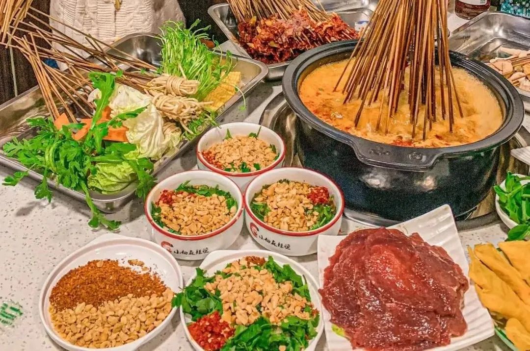 比成都好吃的火锅店,这座小城比杭州撩人美食不输潮汕