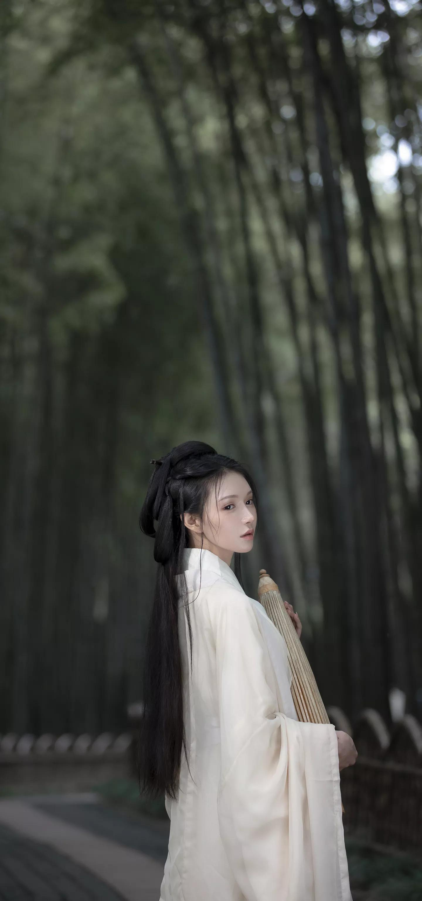 唯美古风金黄汉服美女壁纸,梦回大唐汉服夜景拍摄