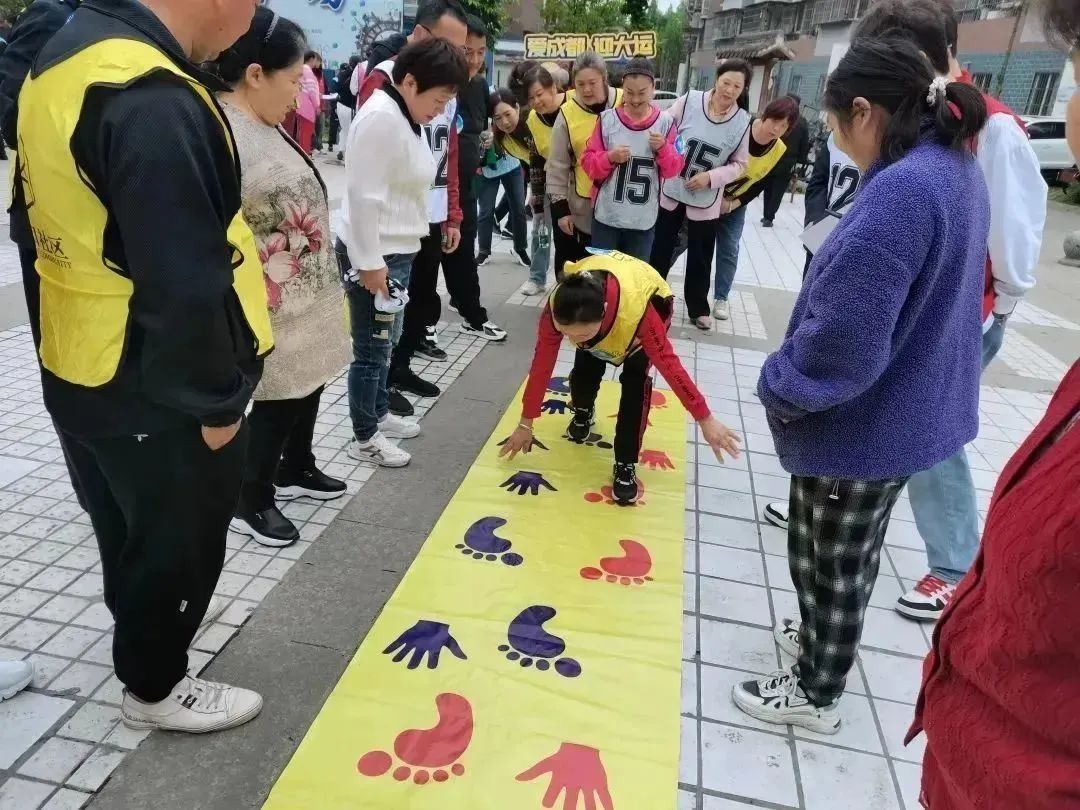 大运会点燃火炬的视频,大运为城市添活力