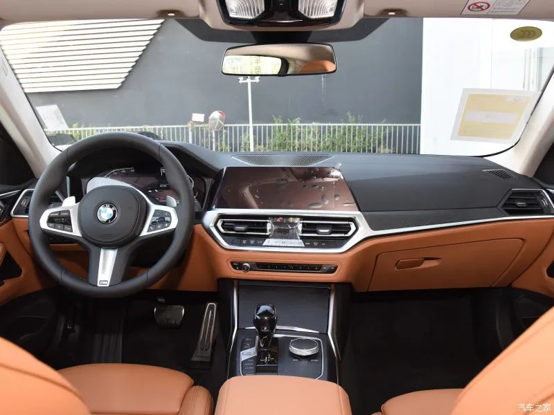 宝马15万摩托车回头率高,宝马水鸟1250gs回头率有多高