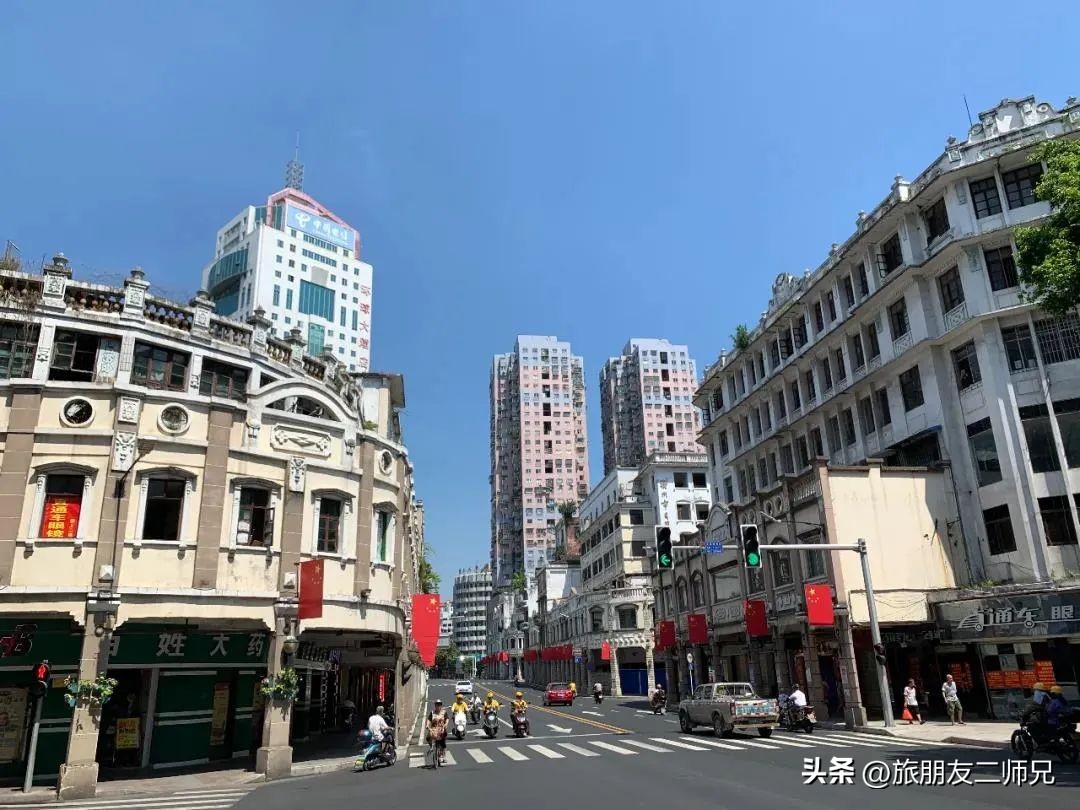 金秀圣堂湖在圣堂山吗,广州南浦出发一日游