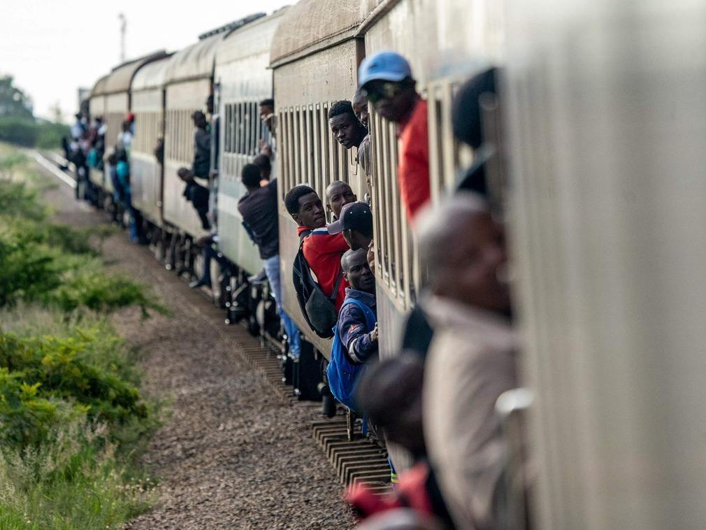 “津巴布韦”现状，带你看看真实的非洲穷国津巴布韦