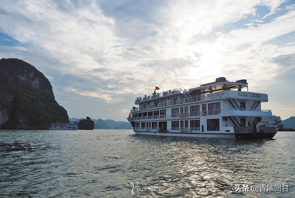 越南下龙湾lacasta游轮,越南下龙湾海滩游玩攻略