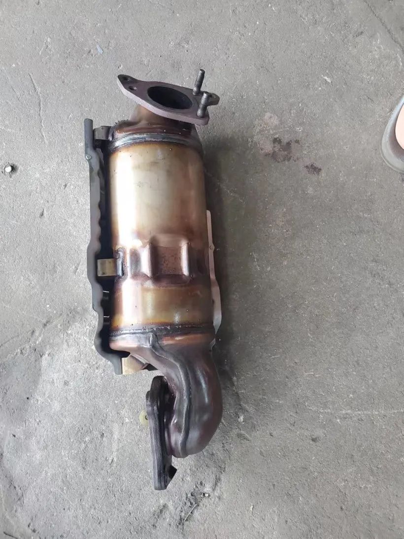 十代思域两厢版改装最好看 (十代思域两厢版深度测评)