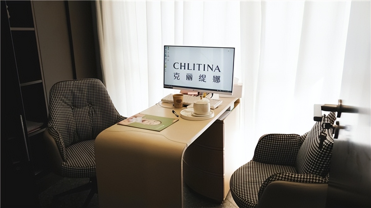 克丽缇娜天价美容,克丽缇娜化妆品多少钱一套