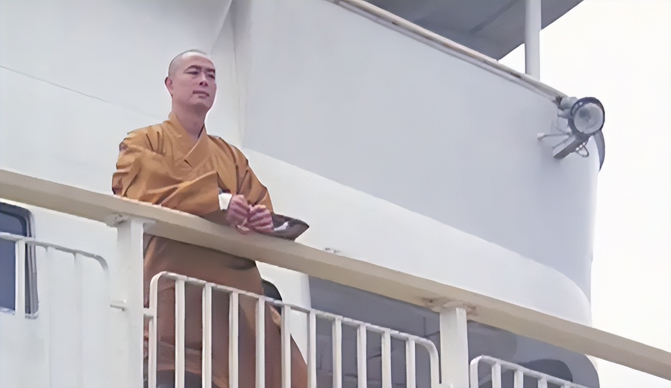 时代与命运给的“苦与痛”《清凉寺钟声》质朴无华的佳作