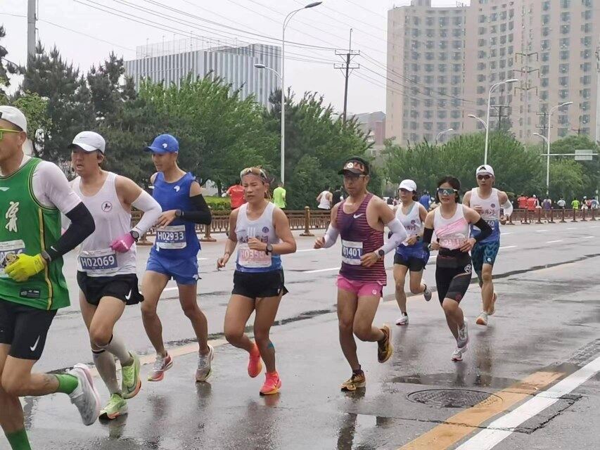 一场马拉松认识一座城,一场马拉松给一个城市带来了什么
