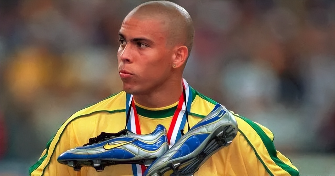 足坛回忆录完整版2018世界杯,我的足球记忆乌拉圭