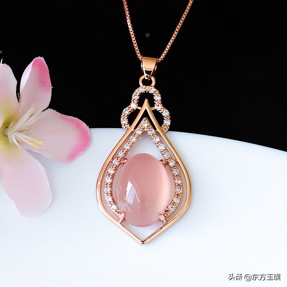 玉髓和玉到底有什么区别,玉髓其实并不是玉