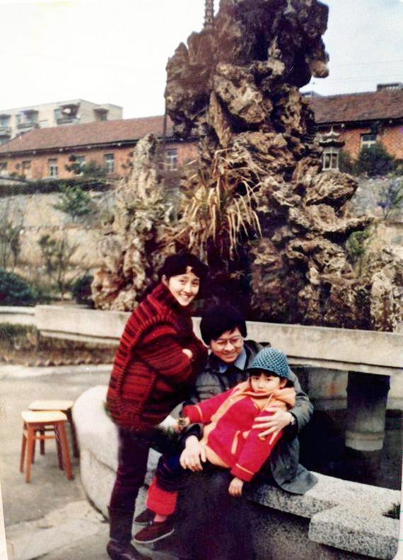 24位青歌赛冠军得主图片,6位歌手在巅峰时期逝世