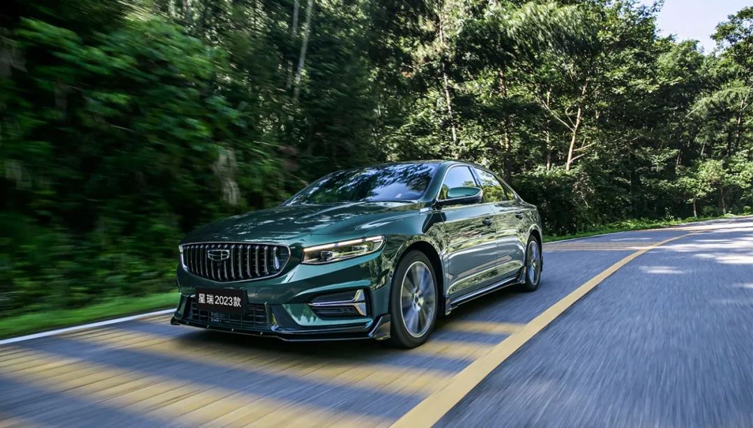 今年想买燃油车这几款车值得考虑,10到20万燃油版1.5t中型SUV推荐