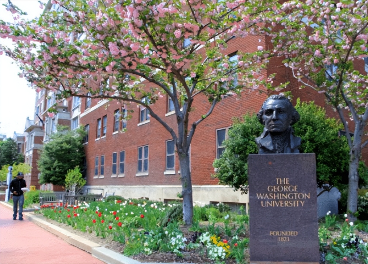 17岁女孩拒绝保送清华北大,浙江女孩考取哈佛