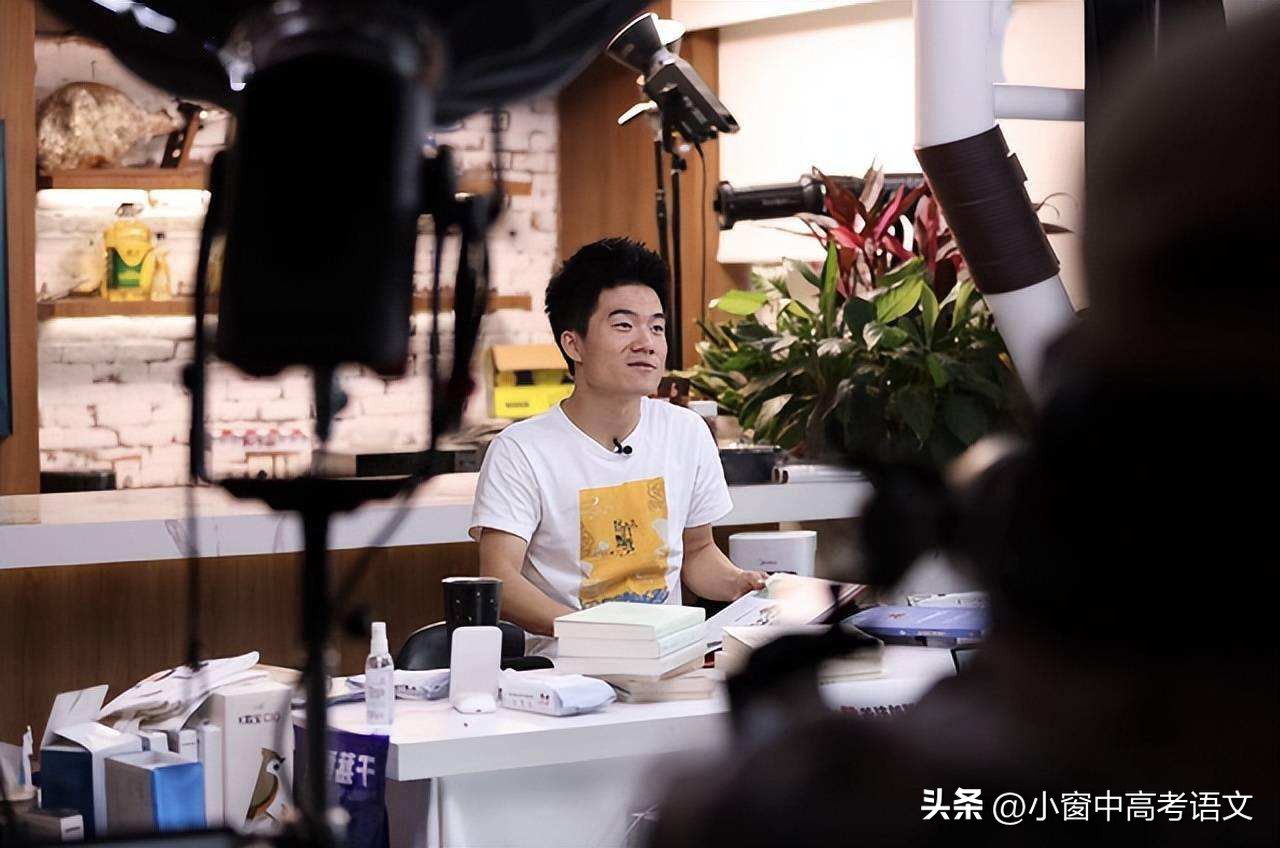 2021年热门话题作文素材,2022作文热点素材及金句