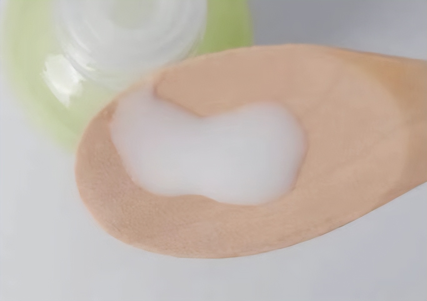 适合冬天的乳液和面霜推荐平价,平价又实惠的保湿乳液推荐