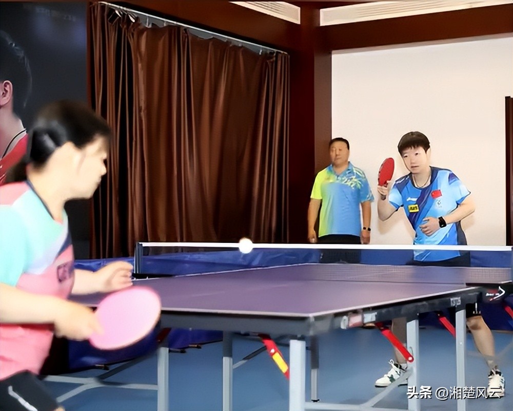 莎莎孙颖莎夺冠,孙颖莎与莎莎晋级决赛