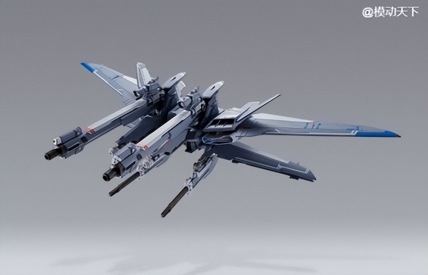 万代metalbuild强袭高达,万代metalbuild异端高达