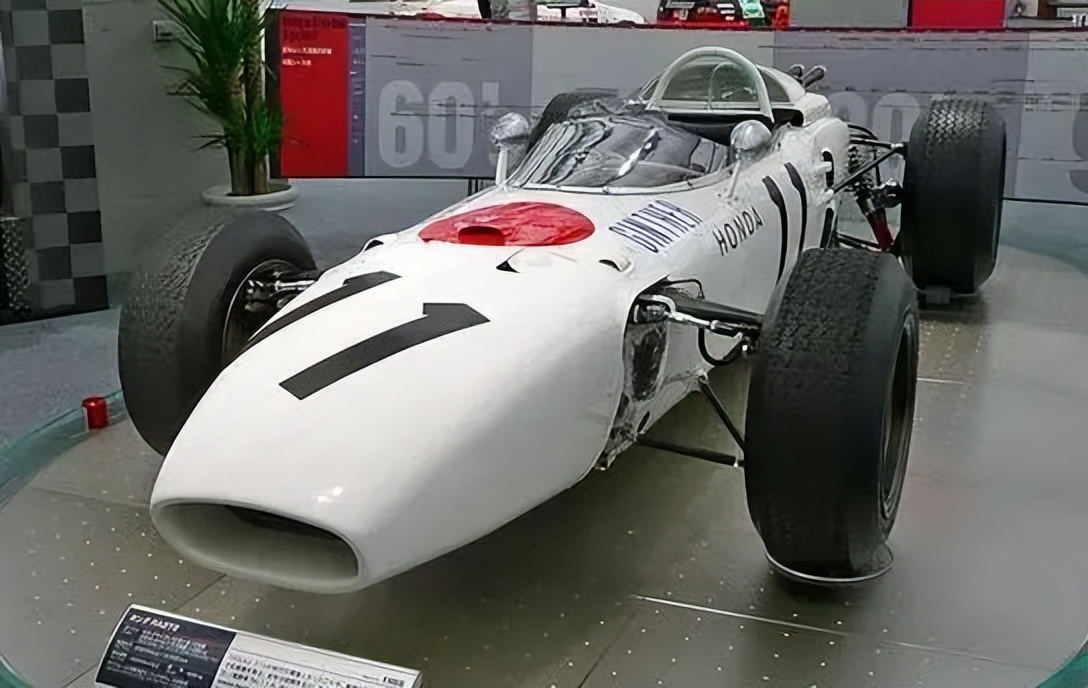 可遇而不可求本田思域typer,花42万买本田思域typer值吗