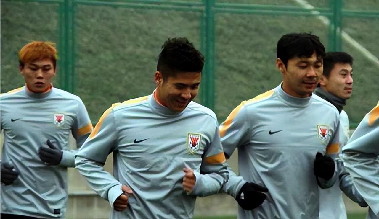 国脚赵明剑月薪一万多,国脚赵明剑