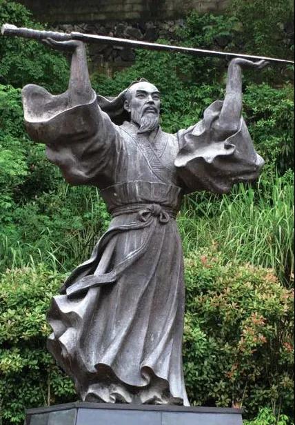 古代炼铁工匠,古代炼铁炉怎么造的