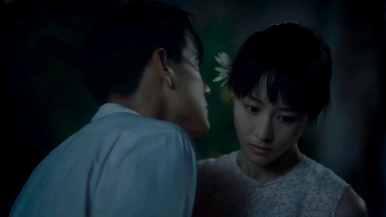 第一炉香中睨儿与乔琪的吻戏,第一炉香睨儿人物分析