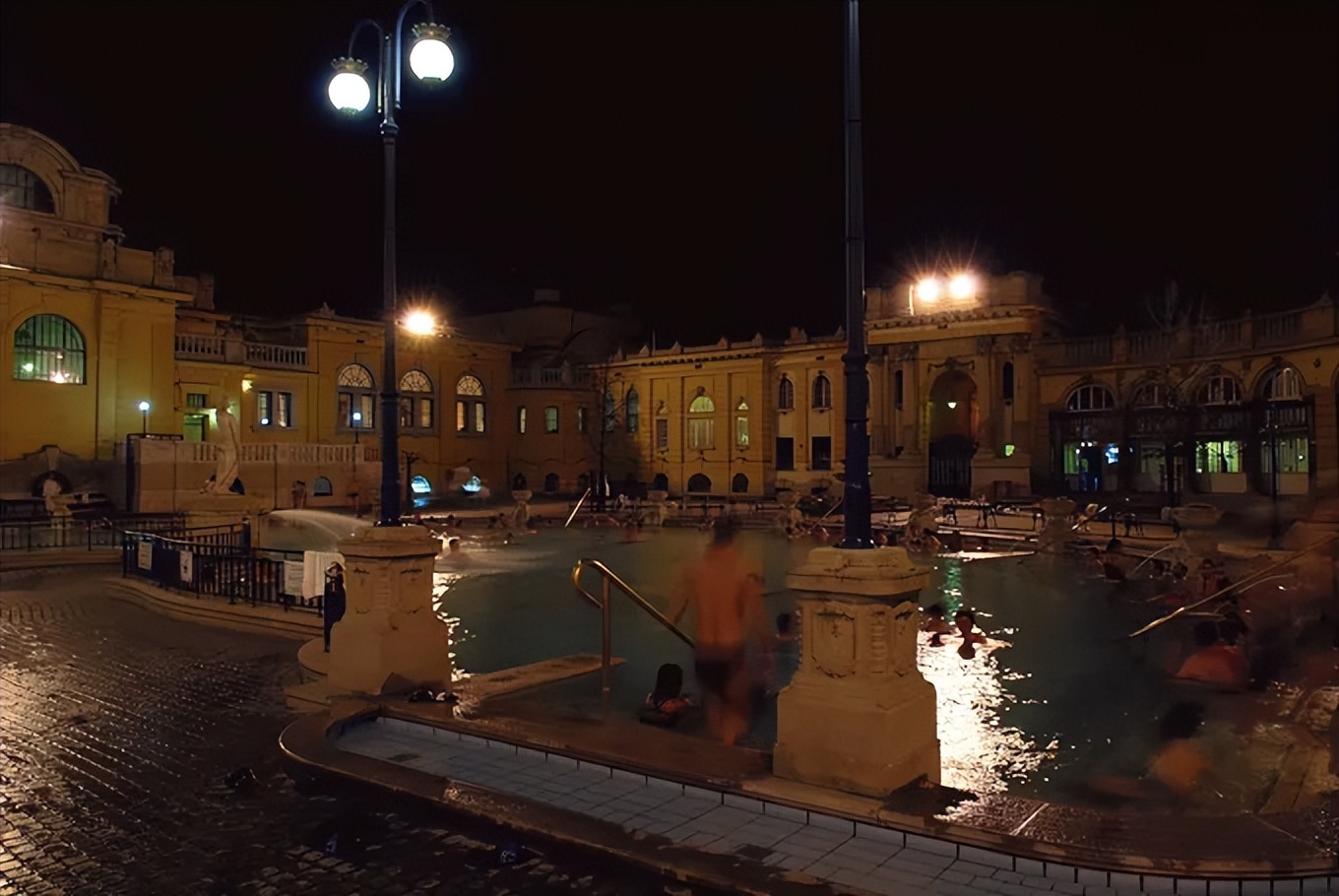 巴西热带雨林原始部落,巴西的奇葩习俗