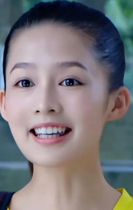 怎么让自己走路变得有气质,怎样改变自己的走路方式